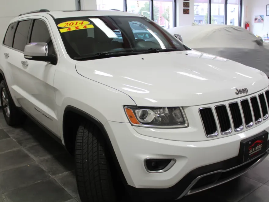 2014 Jeep Grand Cherokee Limited photo 1