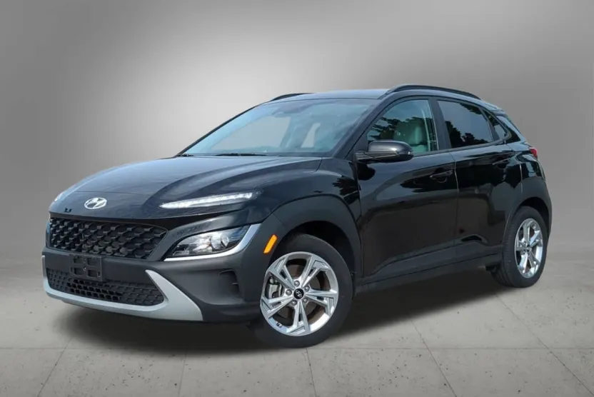 2023 Hyundai Kona SEL photo 1