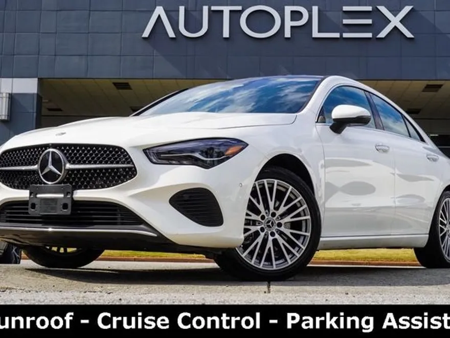 2025 Mercedes Benz CLA 250 photo 1