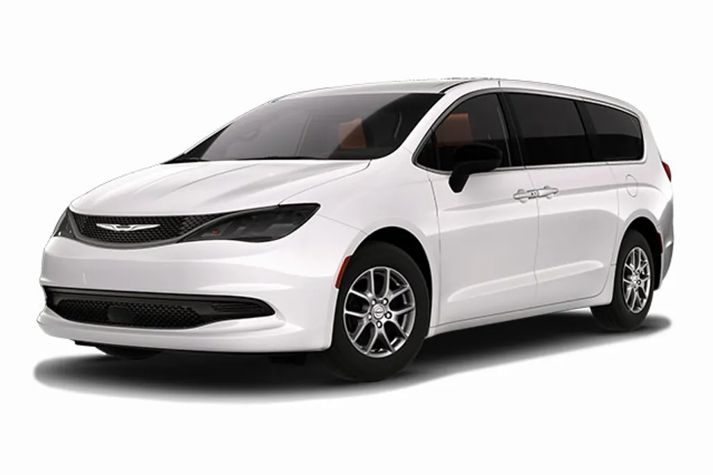 2026 Chrysler Voyager LX photo 1