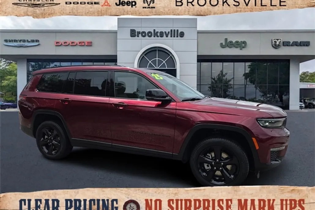 2025 Jeep Grand Cherokee Limited photo 1