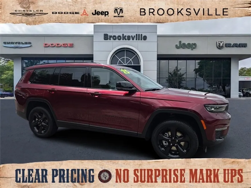2025 Jeep Grand Cherokee Limited photo 1