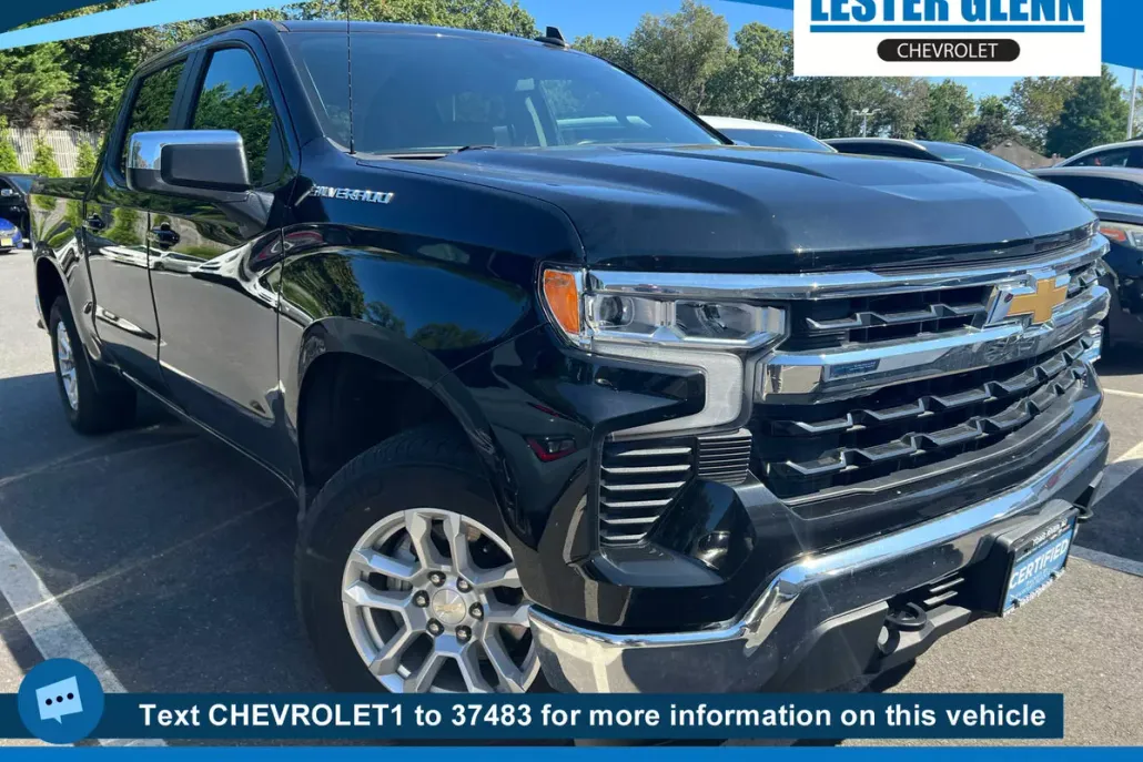 2022 Chevrolet Silverado 1500 LT photo 1