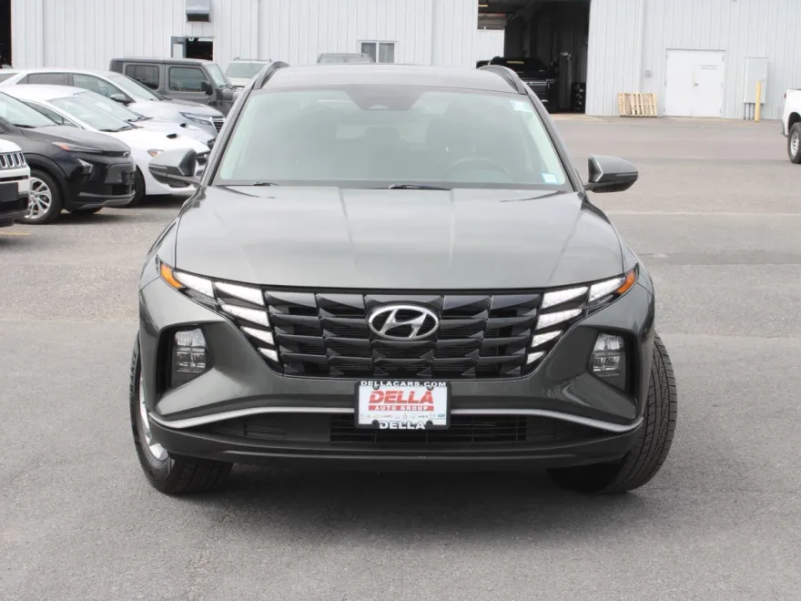 2022 Hyundai Tucson SEL photo 1