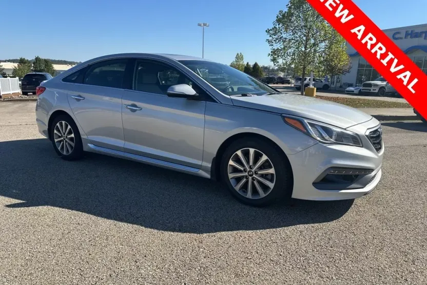2017 Hyundai Sonata Sport Limited 2.0T photo 1
