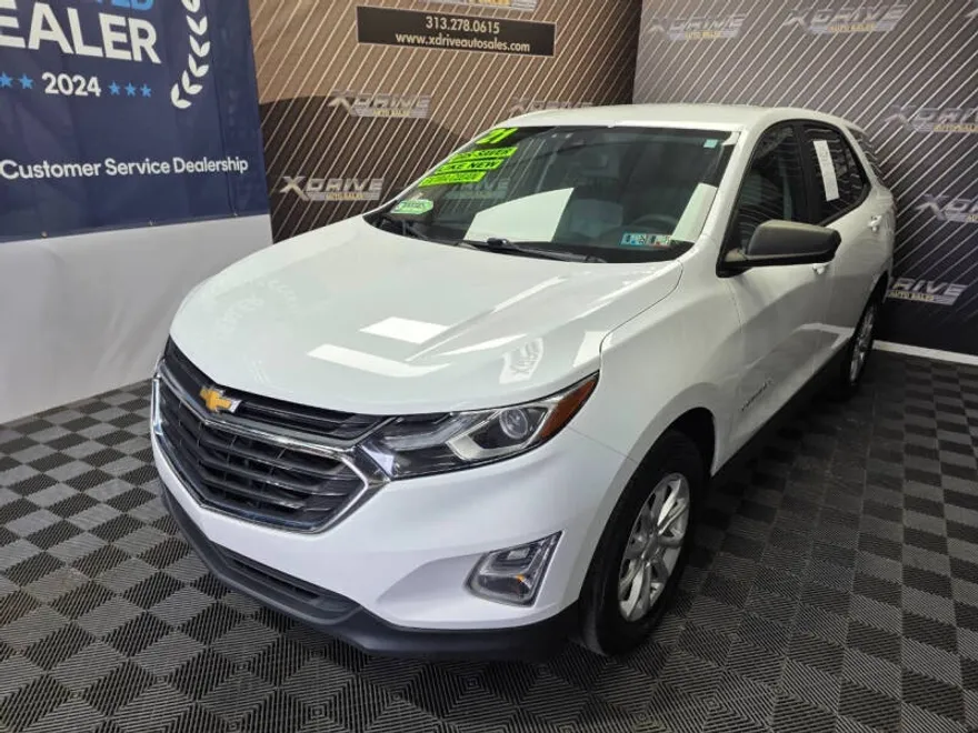 2021 Chevrolet Equinox LS photo 1
