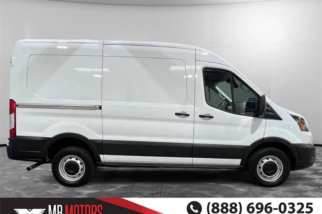 2023 Ford Transit photo 1