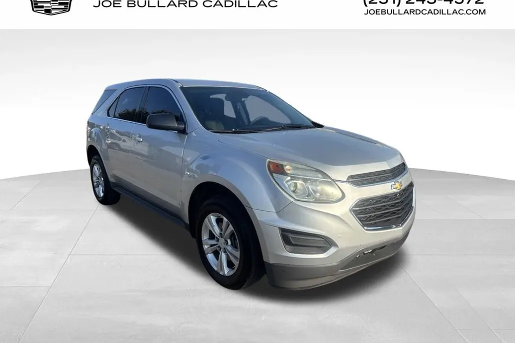 2017 Chevrolet Equinox LS photo 1