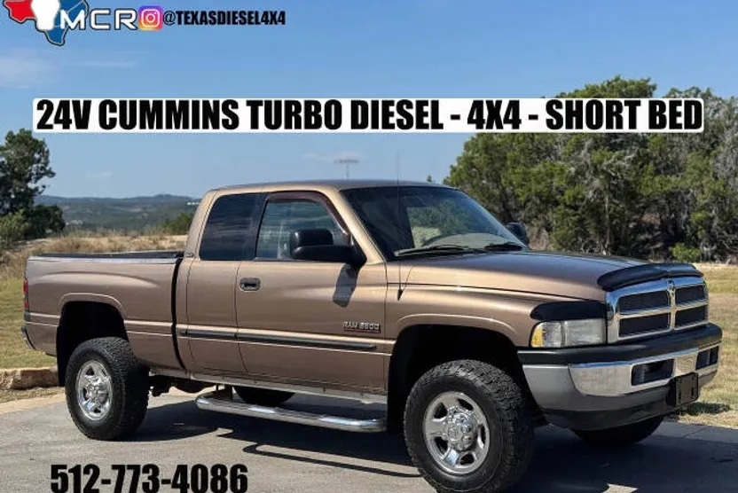 2001 Dodge Ram SLT photo 1