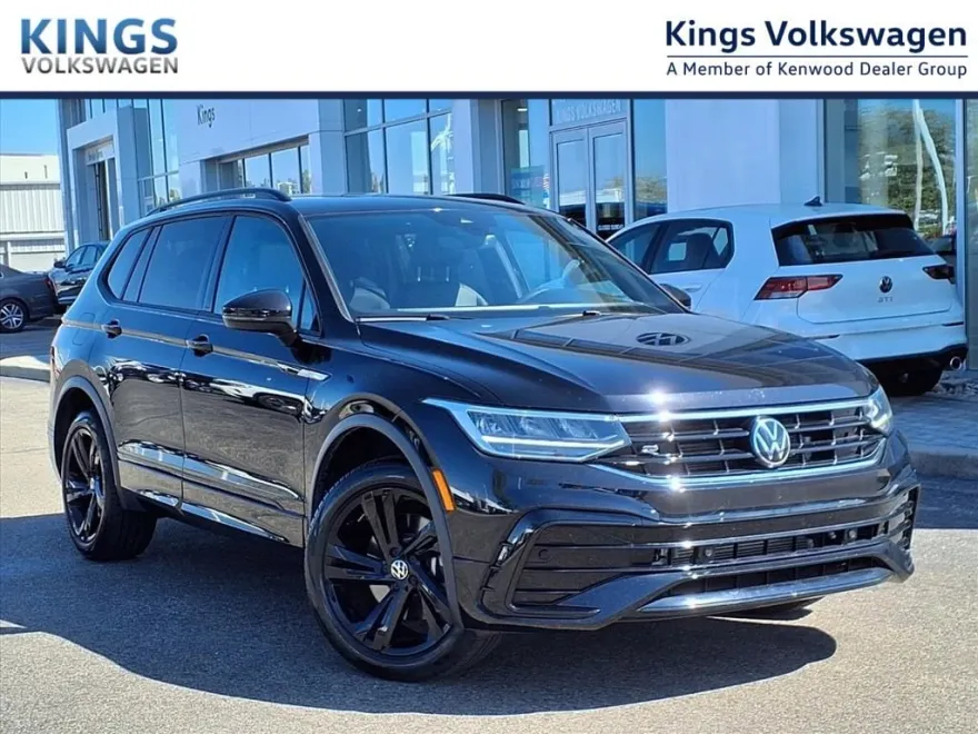 2024 Volkswagen Tiguan SE R-Line Black photo 1