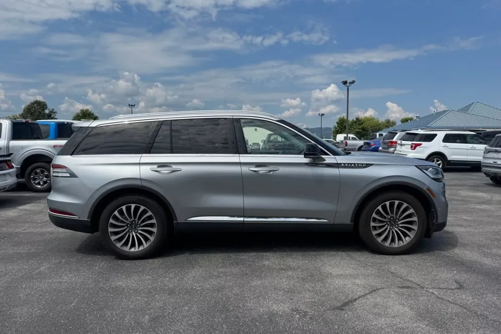 2020 Lincoln Aviator Reserve photo 1