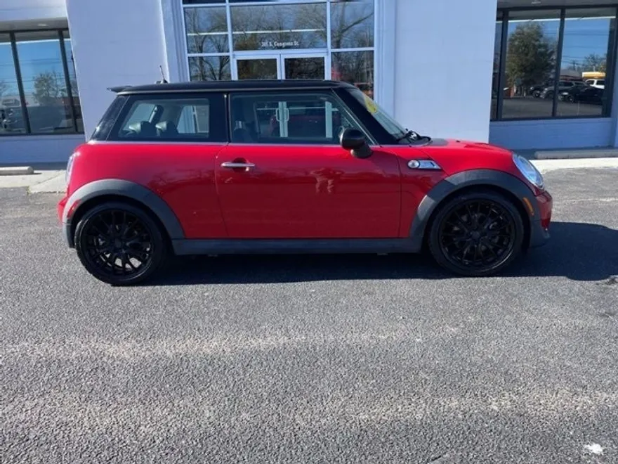 2013 Mini Cooper 2 Door Hardtop S photo 1