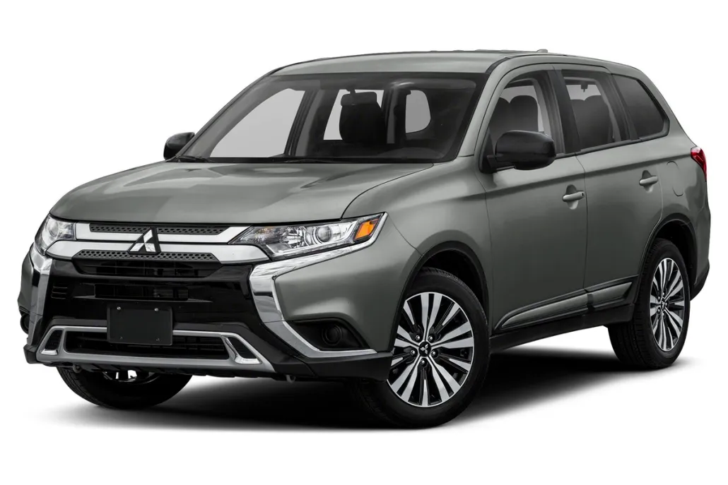 2020 Mitsubishi Outlander ES photo 1