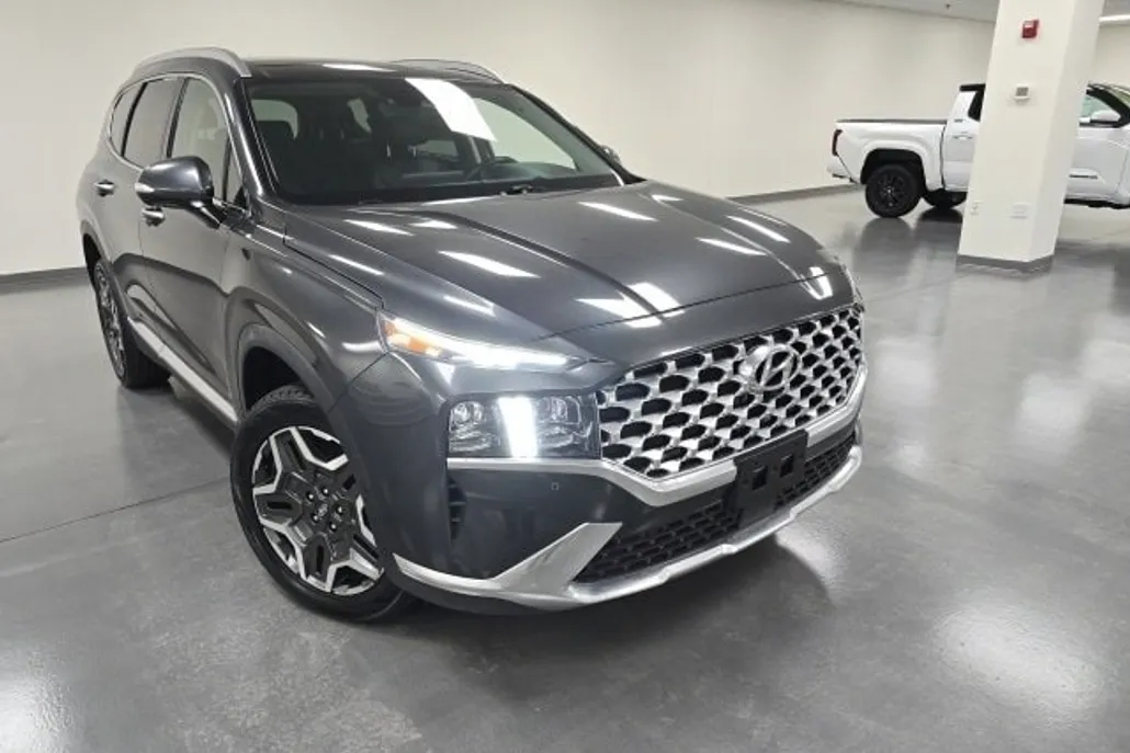 2023 Hyundai Santa Fe Limited photo 1