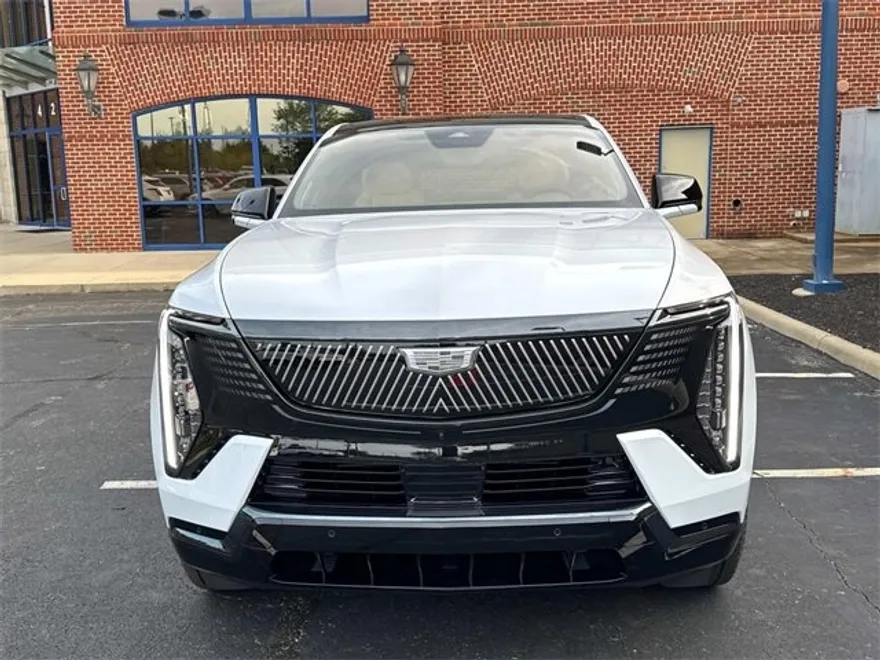 2026 Cadillac Escalade IQ Premium Sport photo 1