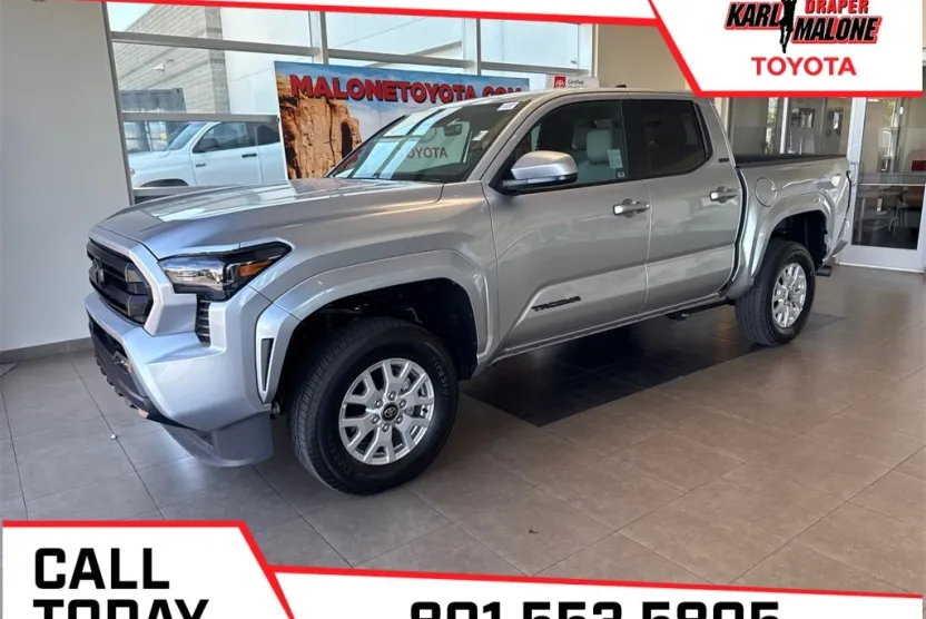2025 Toyota Tacoma SR5 photo 1