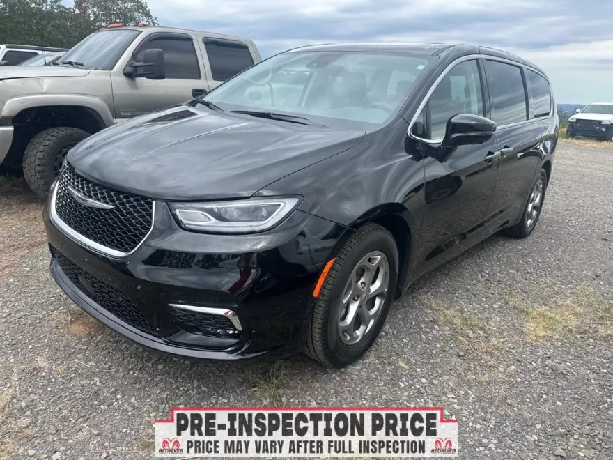2024 Chrysler Pacifica Limited photo 1