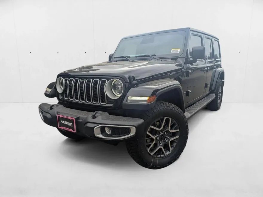 2025 Jeep Wrangler Sahara photo 1