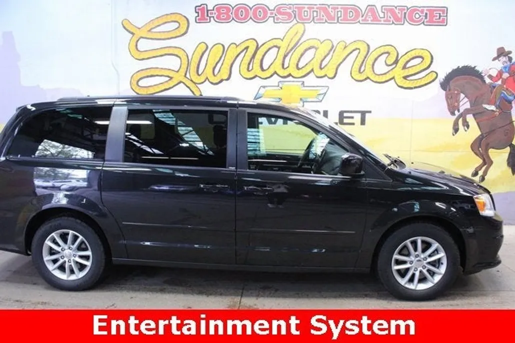2014 Dodge Grand Caravan SXT photo 1