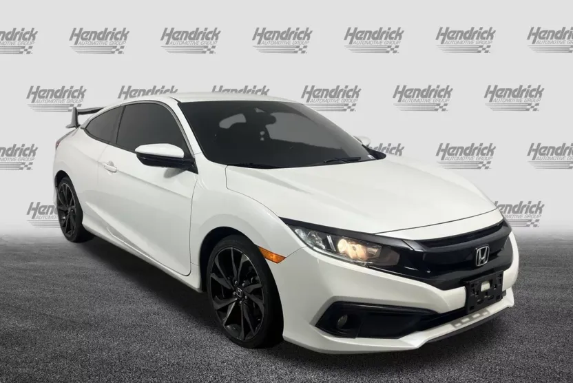 2019 Honda Civic Sport photo 1