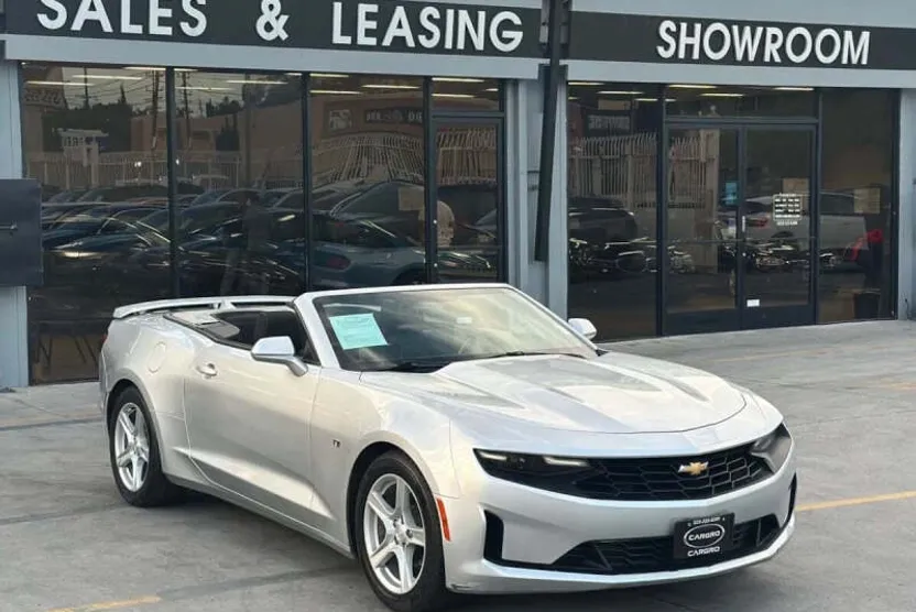 2019 Chevrolet Camaro 1LS 1LT photo 1