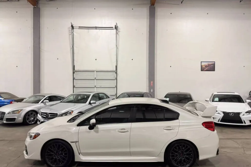 2015 Subaru WRX STI photo 1
