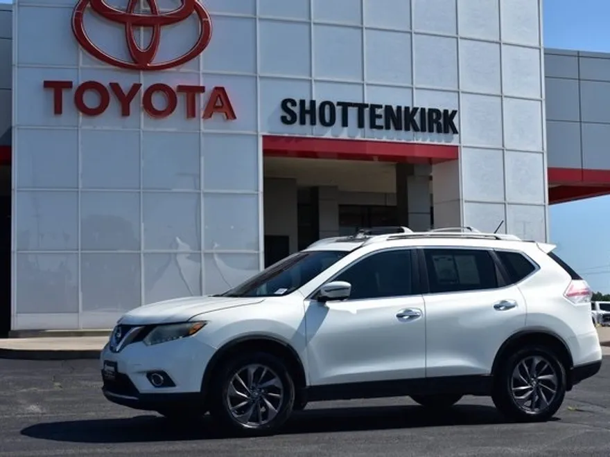 2016 Nissan Rogue SL photo 1
