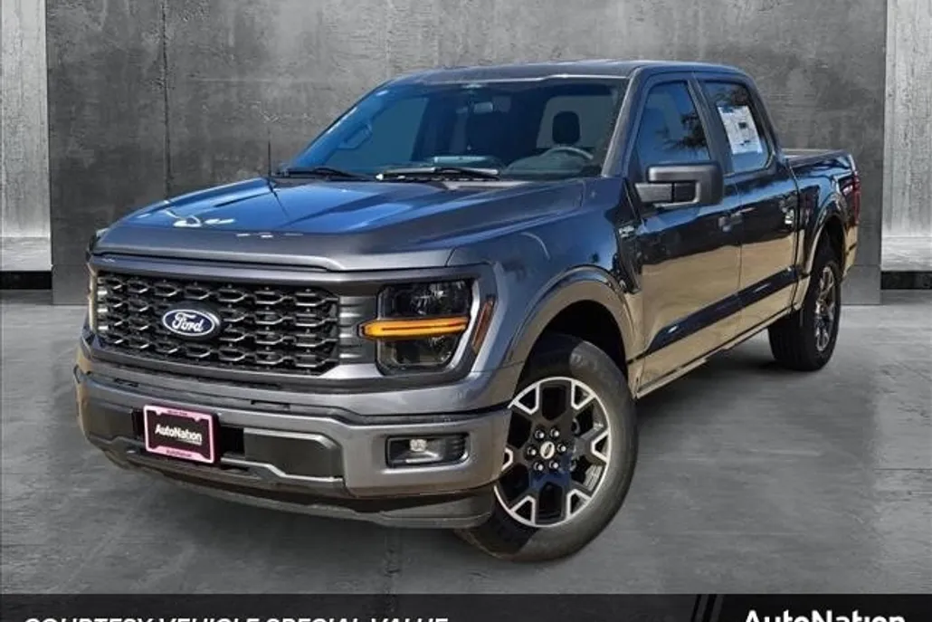 2025 Ford F-150 STX photo 1