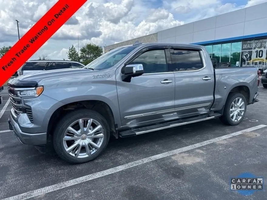 2024 Chevrolet Silverado 1500 High Country photo 1
