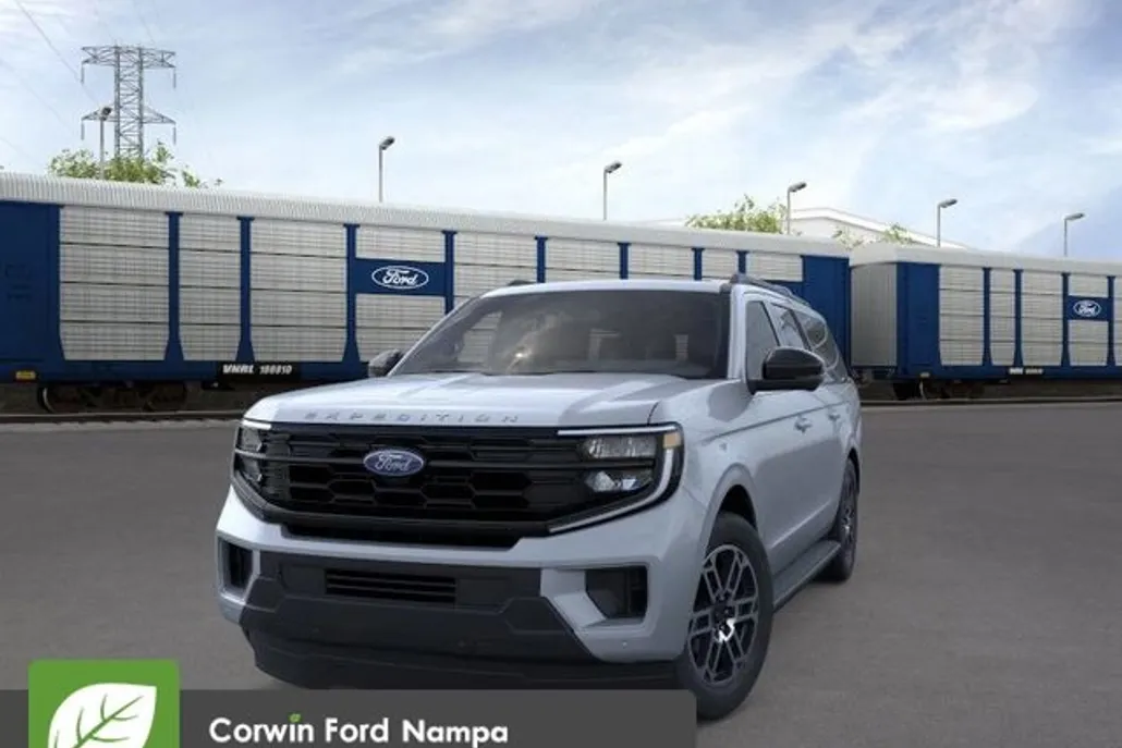 2025 Ford Expedition MAX photo 1
