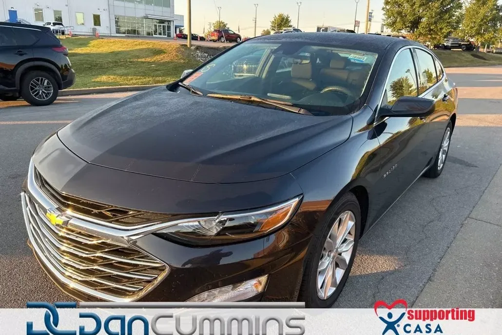 2023 Chevrolet Malibu 1LT photo 1