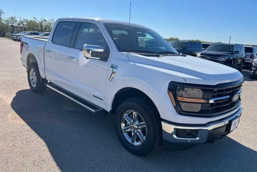 2024 Ford F-150 XLT photo 1