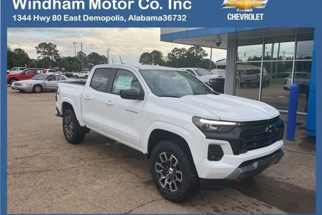 2025 Chevrolet Colorado Z71 photo 1