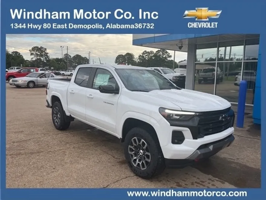 2025 Chevrolet Colorado Z71 photo 1