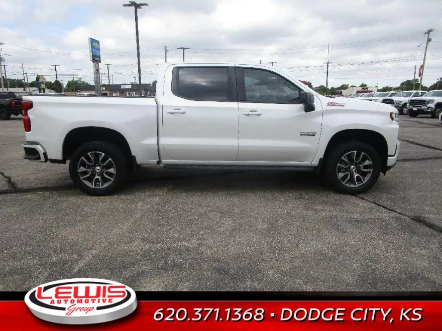 2022 Chevrolet Silverado 1500 RST photo 1