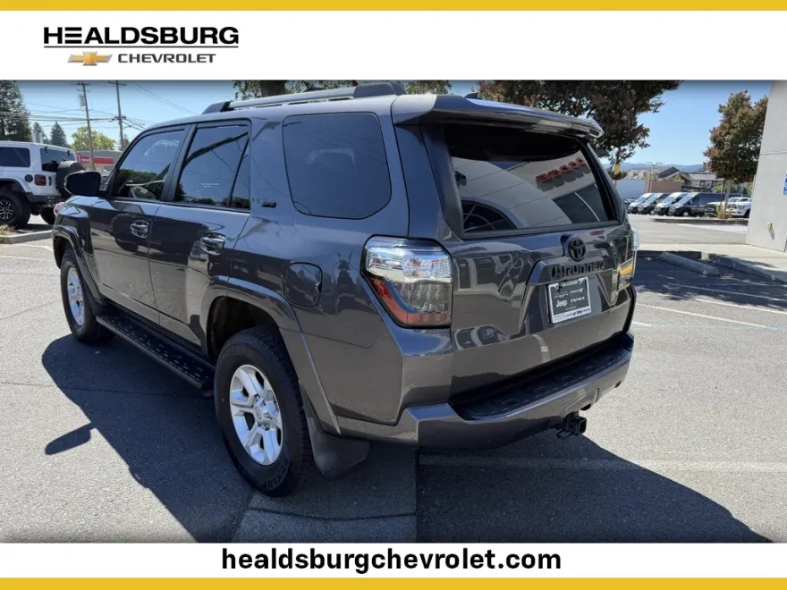 2022 Toyota 4Runner SR5 Premium photo 1