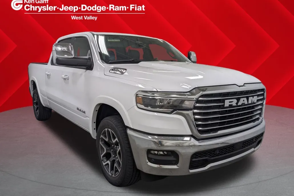 2025 Ram 1500 Laramie photo 1