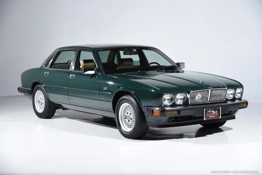 1988 Jaguar XJ XJ6 photo 1