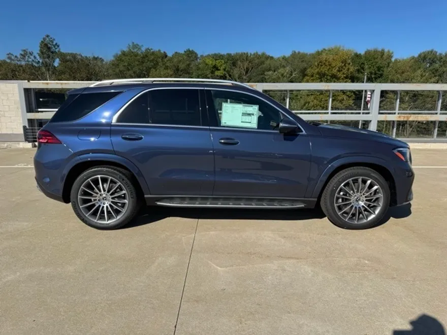 2026 Mercedes Benz GLE 450 4MATIC photo 1
