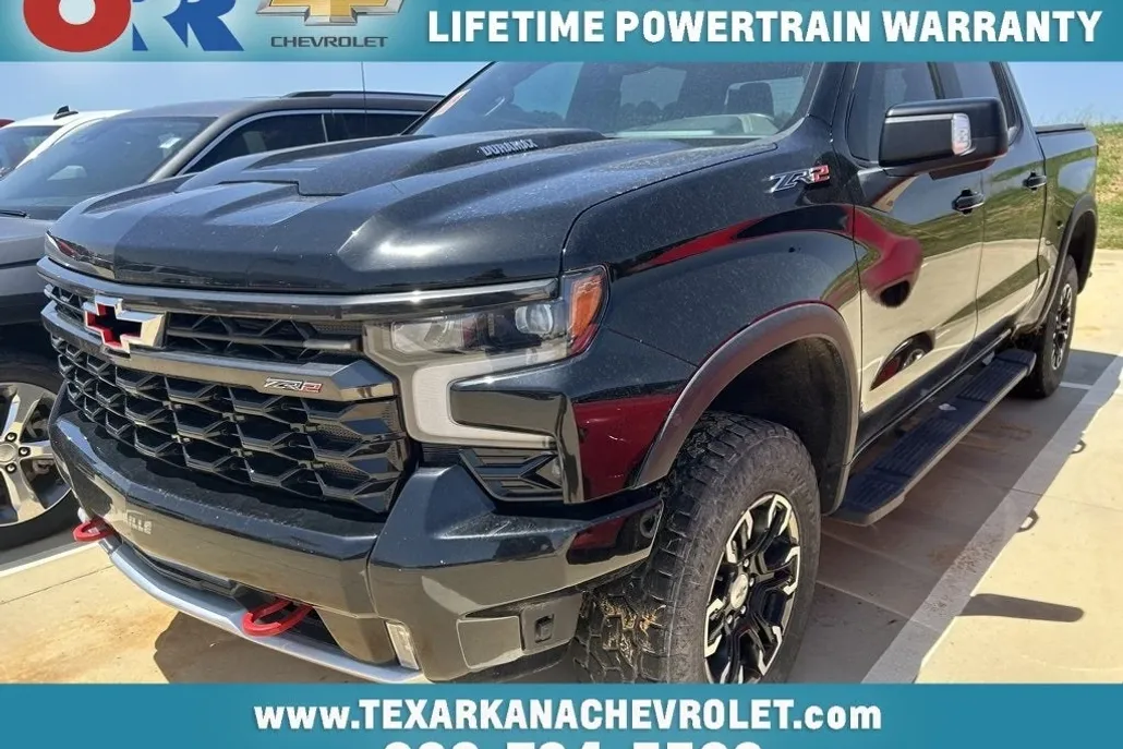 2024 Chevrolet Silverado 1500 ZR2 photo 1