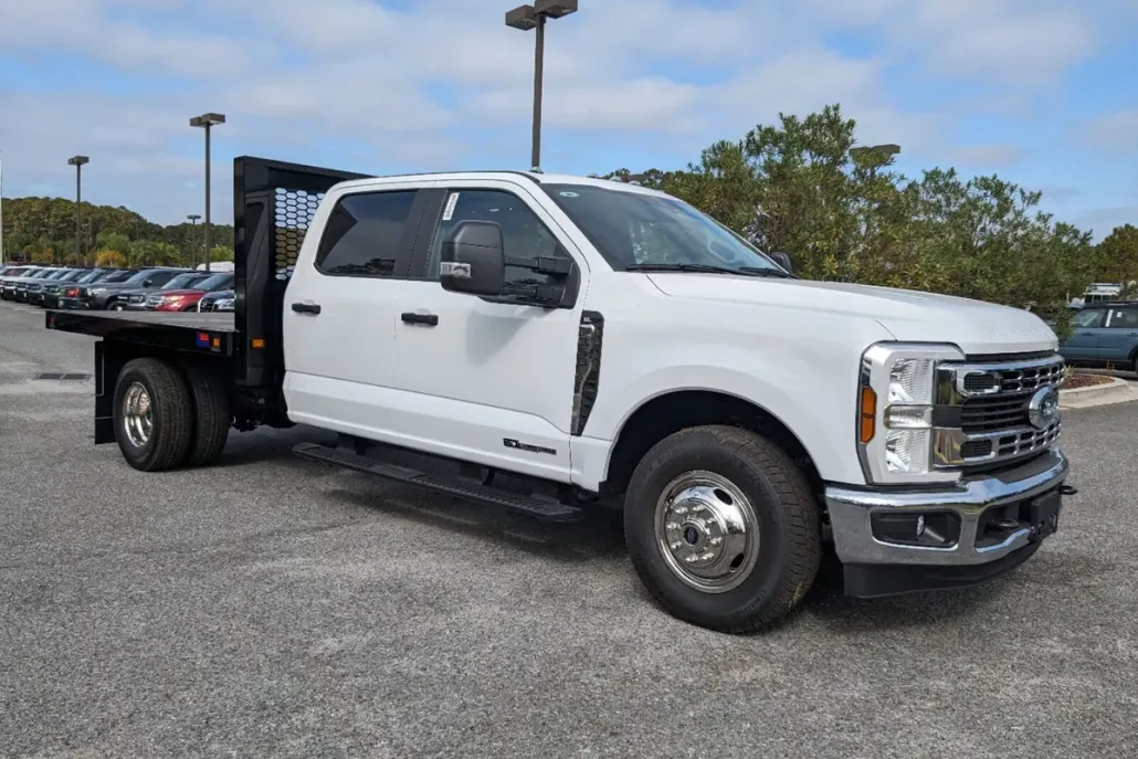 2024 Ford F-350 XL photo 1
