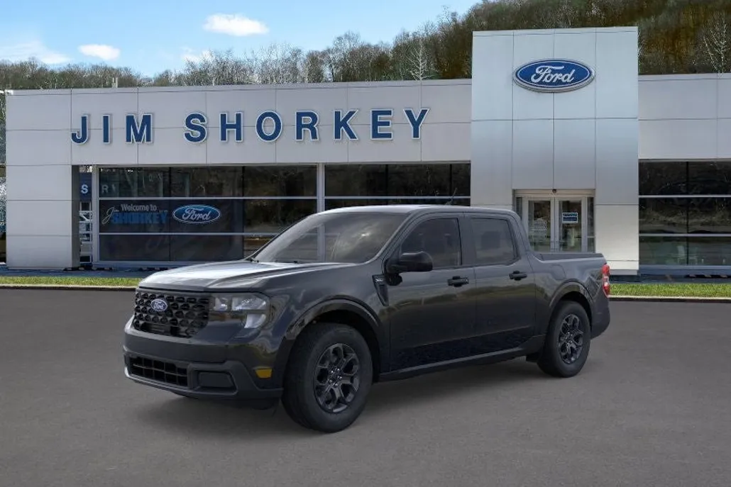 2025 Ford Maverick XLT photo 1