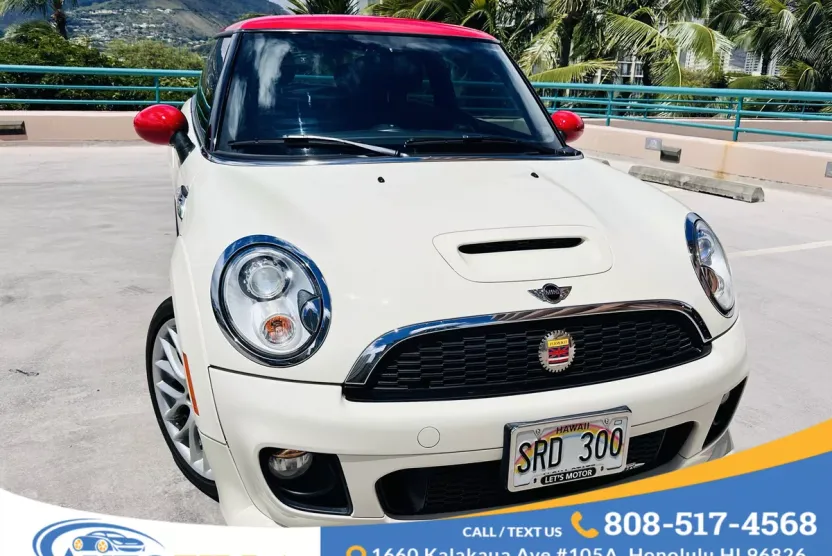 2013 Mini Cooper Hardtop John Cooper Works photo 1