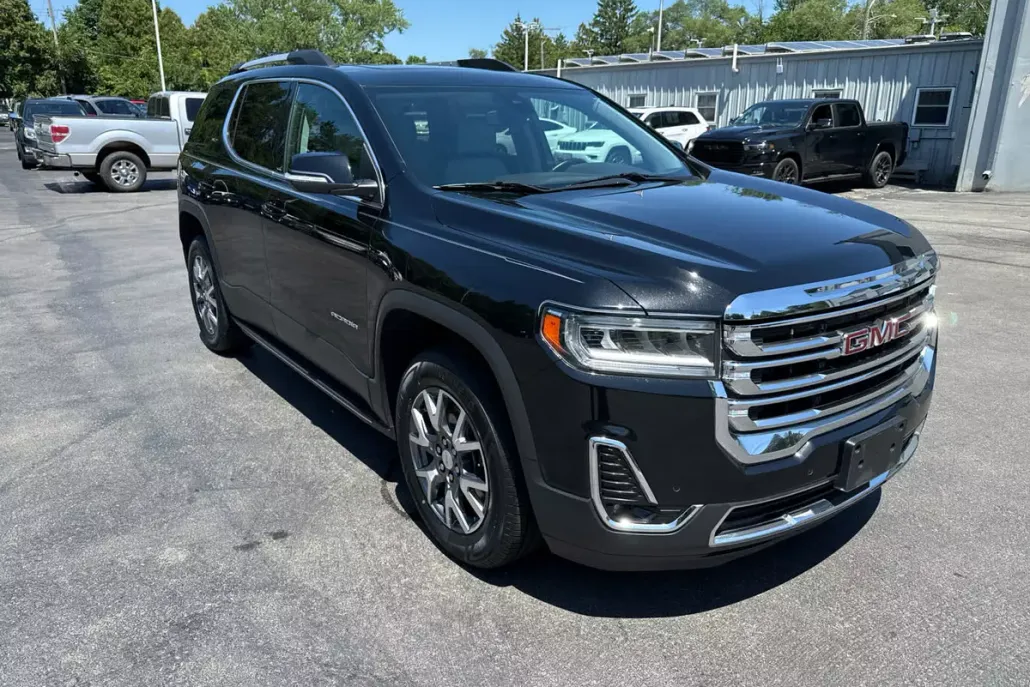 2023 Gmc Acadia SLT photo 1
