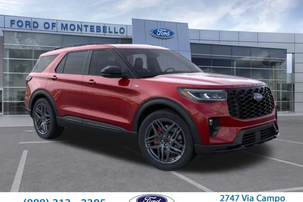 2025 Ford Explorer ST-Line photo 1