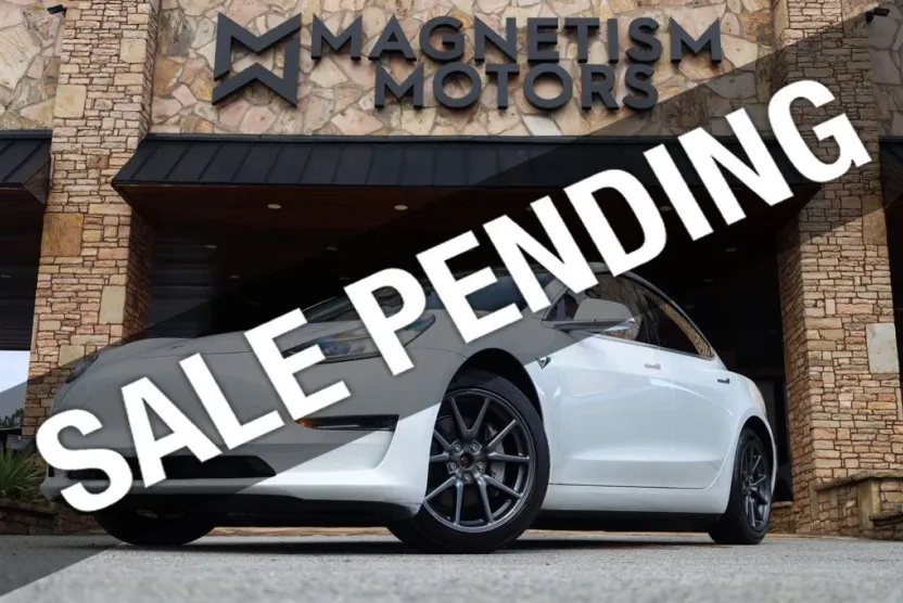 2020 Tesla Model 3 Long Range photo 1