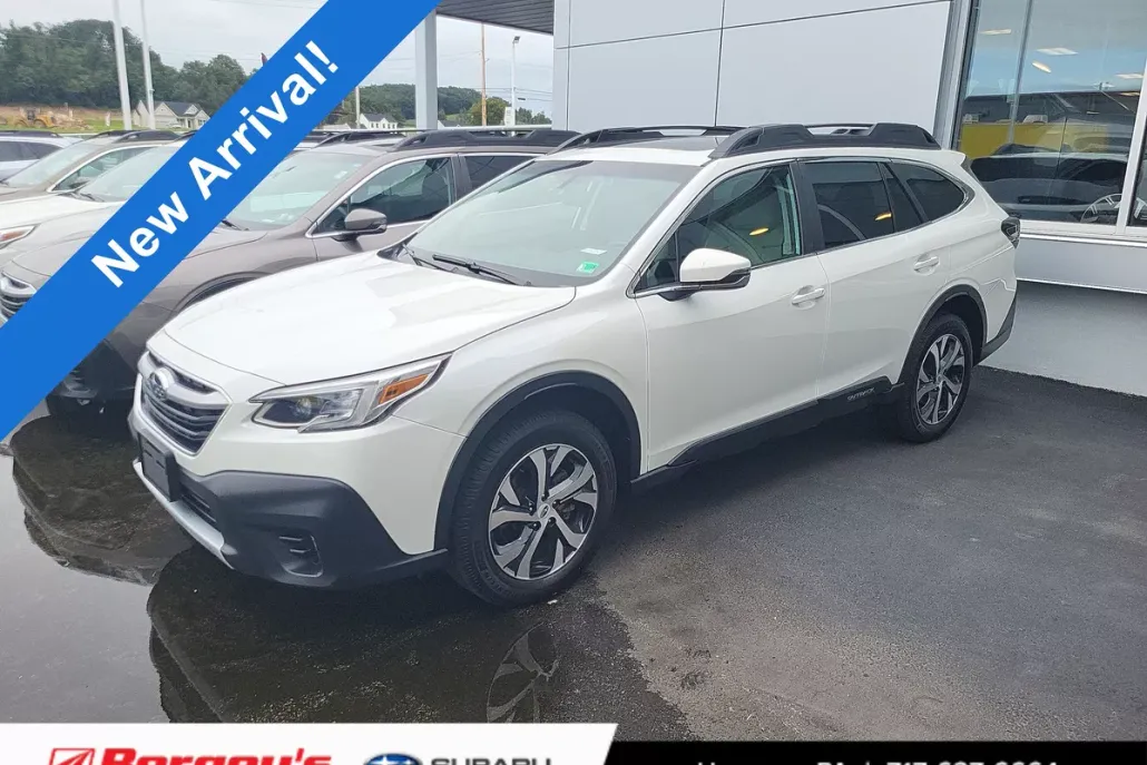 2022 Subaru Outback Limited photo 1
