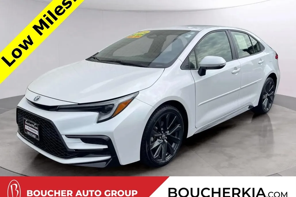 2024 Toyota Corolla Hybrid SE photo 1