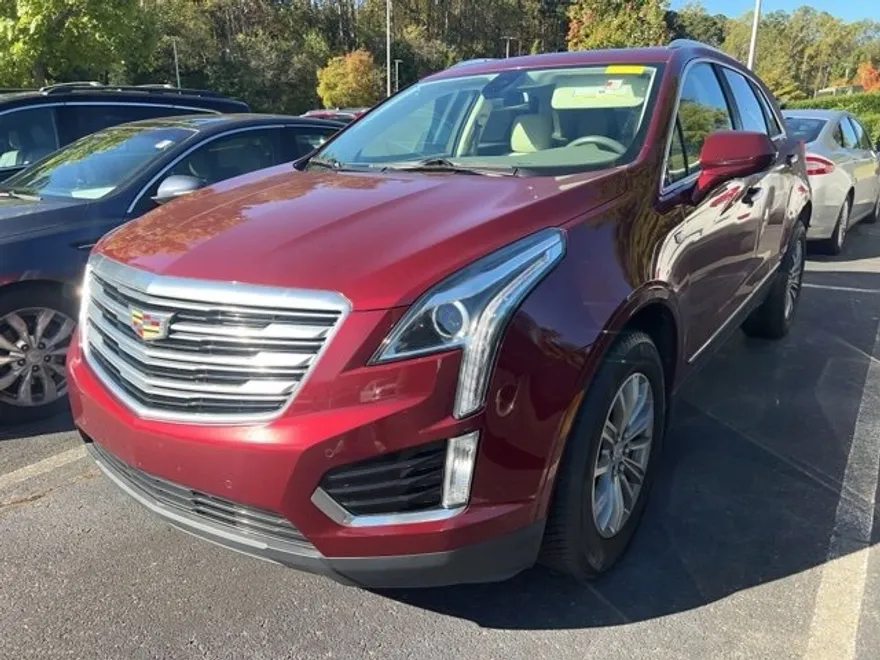 2017 Cadillac XT5 Luxury photo 1