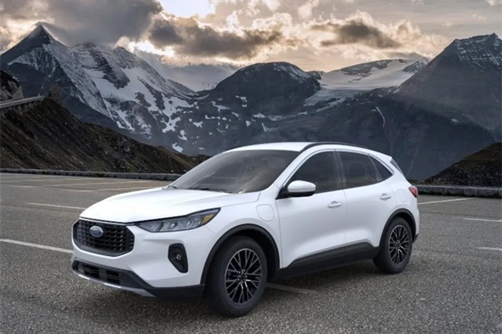 2024 Ford Escape Plug-In Hybrid photo 1